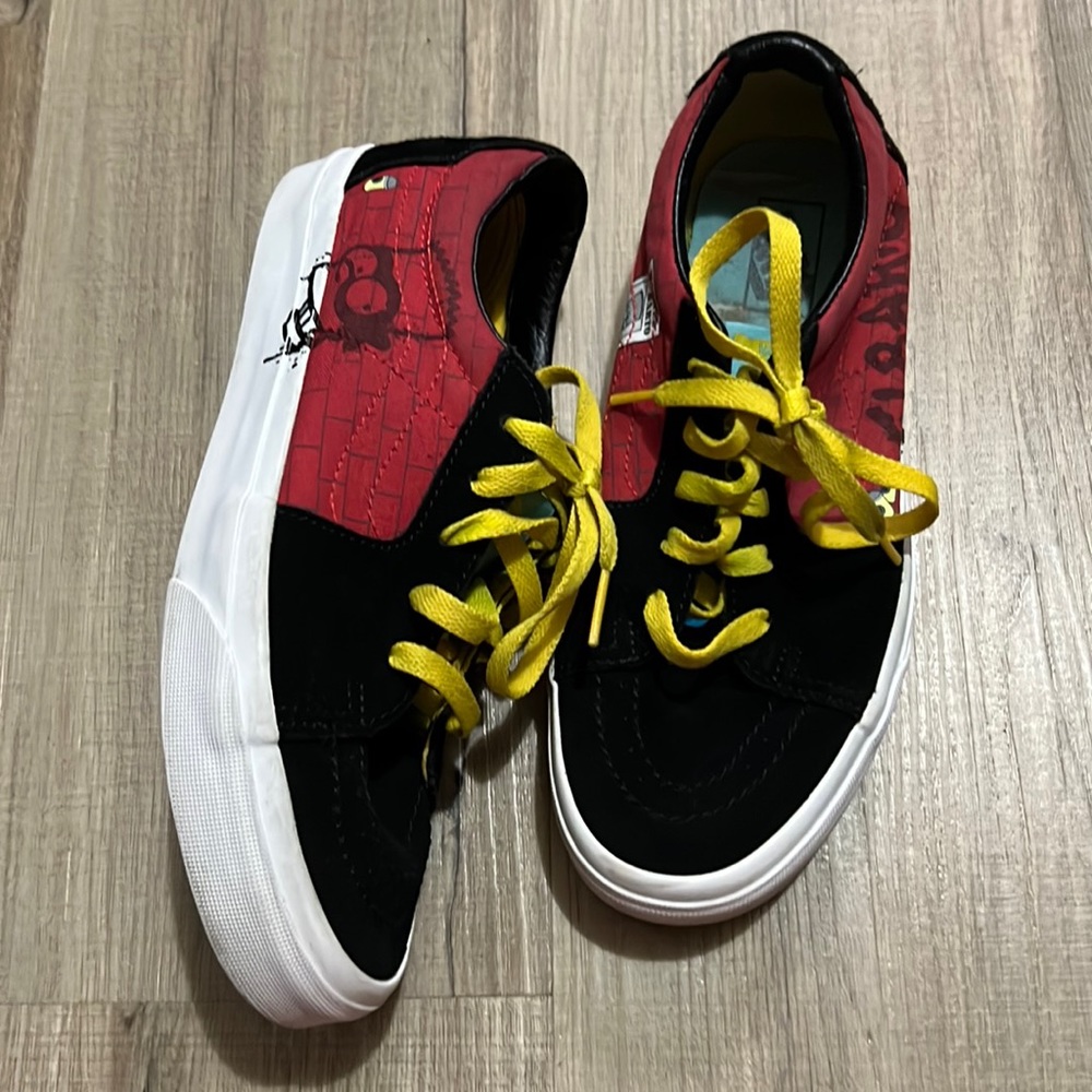 The Simpsons x Vans